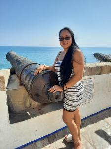 604218959: Chica busca chico en Barcelona