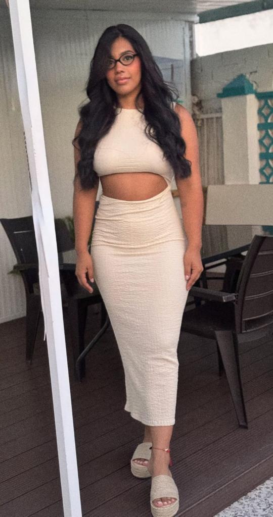 637960501: Chica busca chico en Murcia