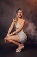 615694299: Chica busca chico en Madrid