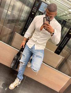 631036598: Chico busca chica en Gerona