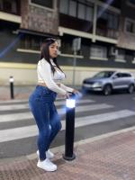 666365091: Chica busca chico en Madrid