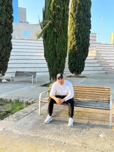 Chico busca chica en Barcelona: 