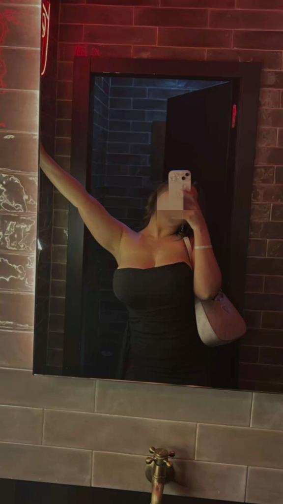 Chica busca chico en Tenerife: 