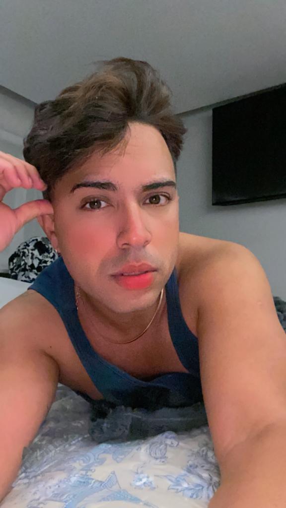 Chico busca chica en Asturias: 