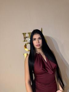 651935493: Chica busca chico en Ibiza