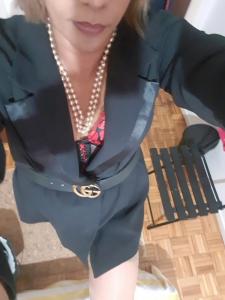 631690764: Chica busca chico en Pontevedra