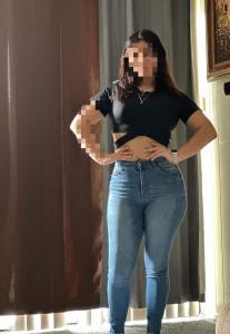 643876139: Chica busca chico en Huesca