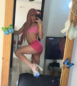 672077382: Transexual en Barcelona