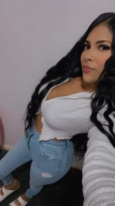 631910408: Chica busca chico en Sevilla