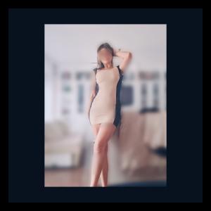 663947705: Chica busca chico en Zaragoza