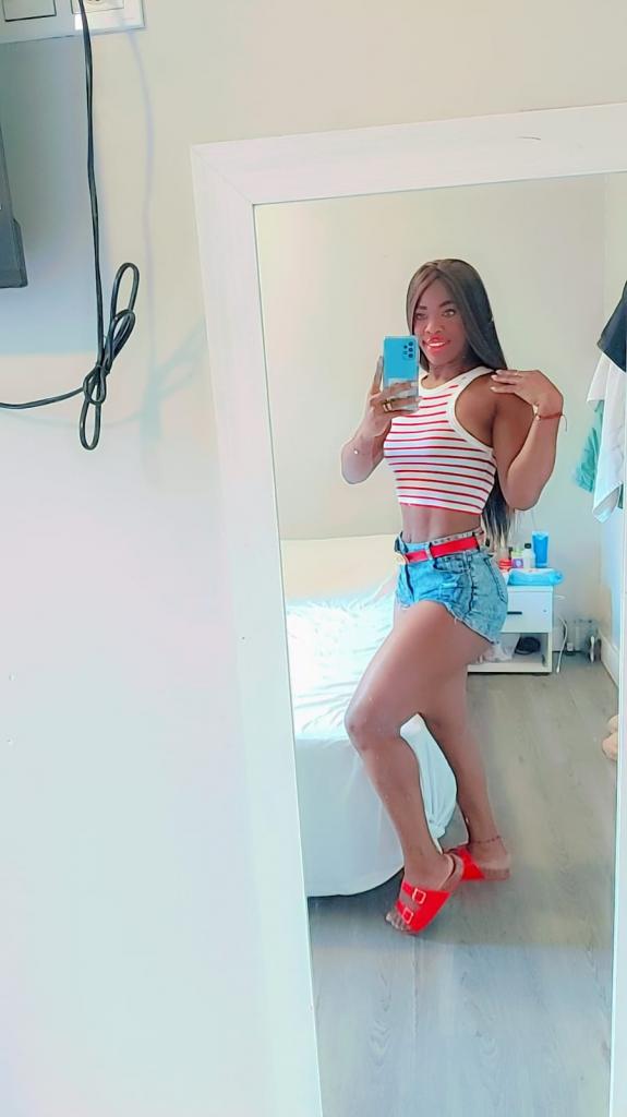 631399497: Chica busca chico en Guipúzcoa