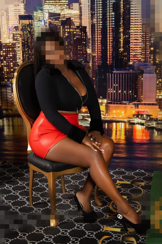 642783218: Chica busca chico en Cantabria