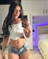 617093919: Chica busca chico en Ibiza