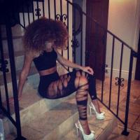 604995581: Chica busca chico en Cantabria