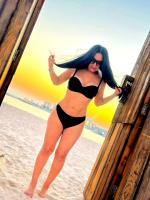 672520664: Chica busca chico en Sevilla