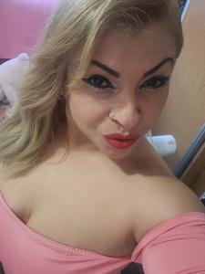 623221660: Chica busca chico en Murcia