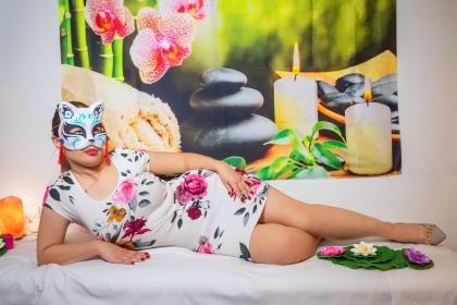 626305726: Chica busca chico en Sevilla