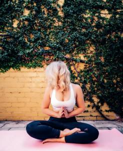 622889212: Chica busca chico en Barcelona