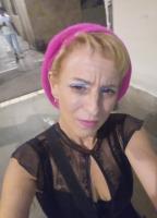 613826961: Chica busca chico en Barcelona