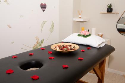 670490550: Chica busca chico en Barcelona