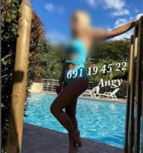691194522: Chica busca chico en Tenerife