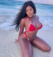 603278355: Chica busca chico en Barcelona