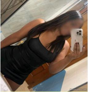 624593532: Chica busca chico en Gerona