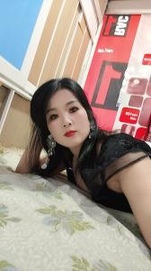 610003475: Chica busca chico en Barcelona