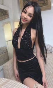 610003475: Chica busca chico en Barcelona