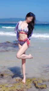 677577366: Chica busca chico en Valencia