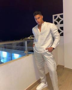 600275601: Chico busca chica en Granada