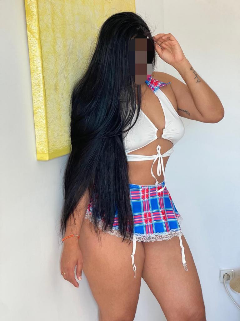 Chica busca chico en Tenerife: 