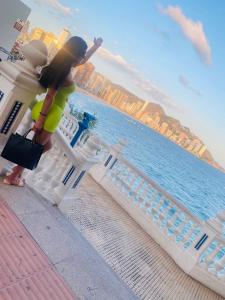 666896585: Travesti en Alicante