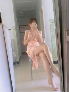 654128177: Chica busca chico en Madrid