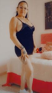 671346583: Chica busca chico en Sevilla