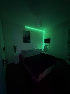 689123753: Chica busca chico en Zaragoza