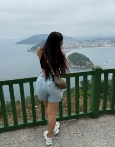 697962767: Chica busca chico en Castellón