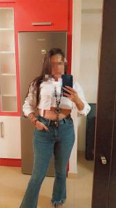 643983802: Chica busca chico en Almería