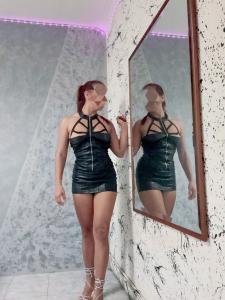 642809645: Chica busca chico en Madrid