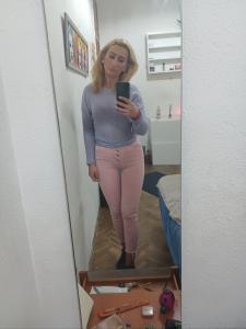 658096861: Chica busca chico en Valencia