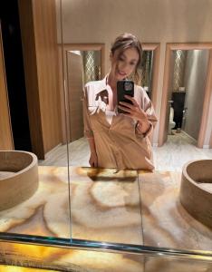 643952343: Chica busca chico en Madrid