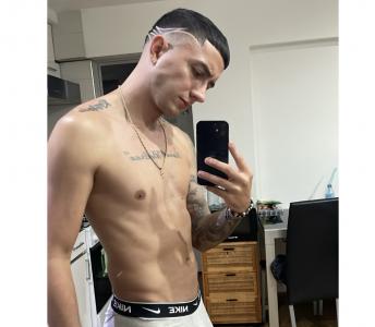 Chico busca chica en Mallorca: 