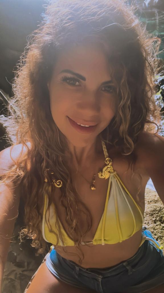 635843373: Chica busca chico en Sevilla