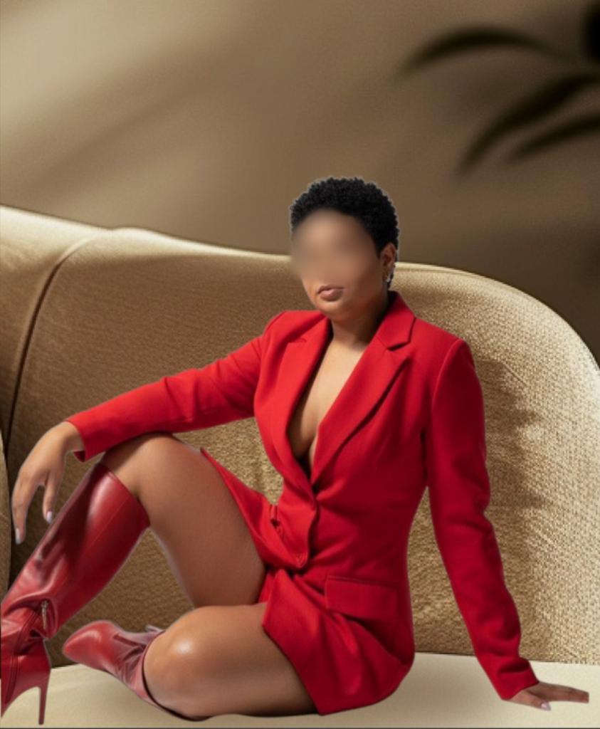 641457477: Chica busca chico en Murcia