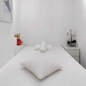 679935803: Chica busca chico en Mallorca