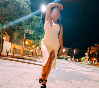 634940754: Chica busca chico en Barcelona