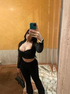 604197678: Chica busca chico en Sevilla