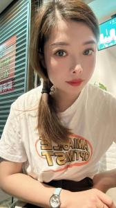 617516166: Chica busca chico en Valencia