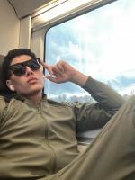 662902820: Chico busca chica en Sevilla