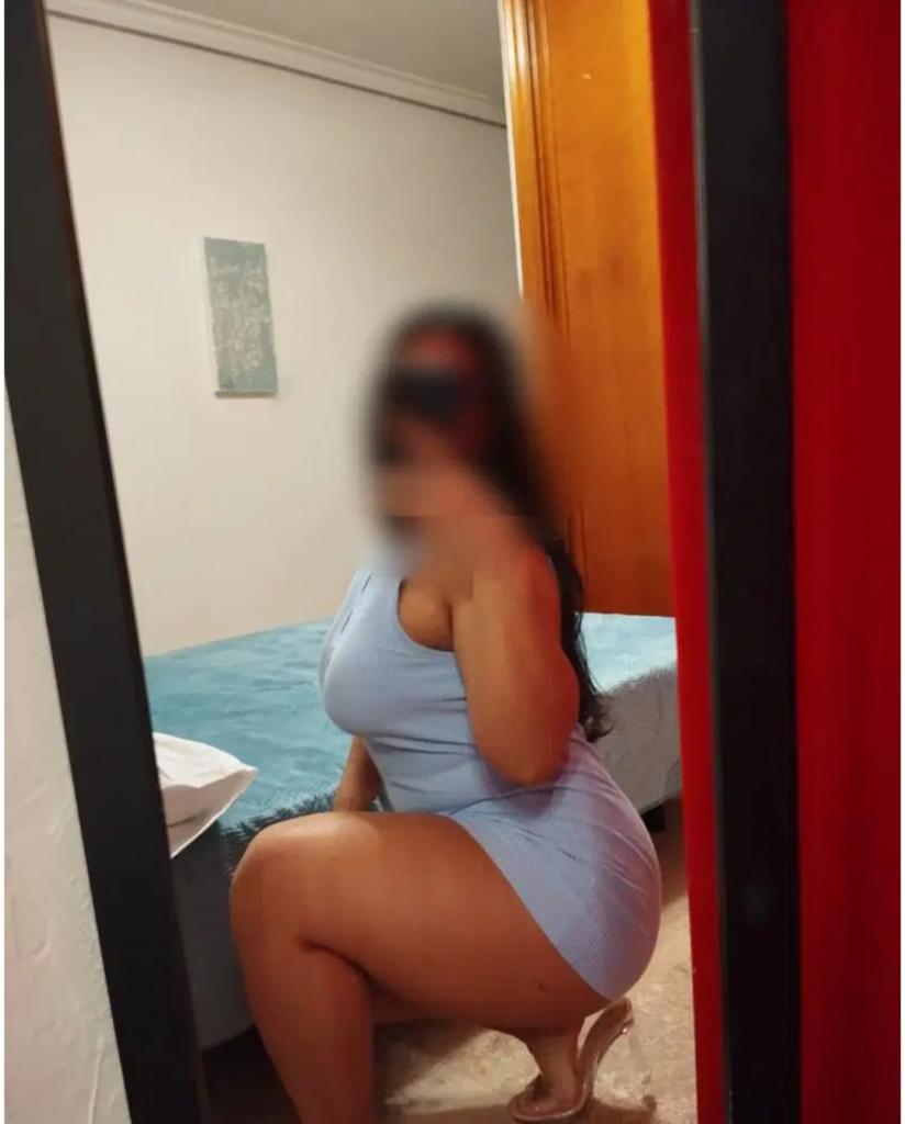611230541: Chica busca chico en Murcia